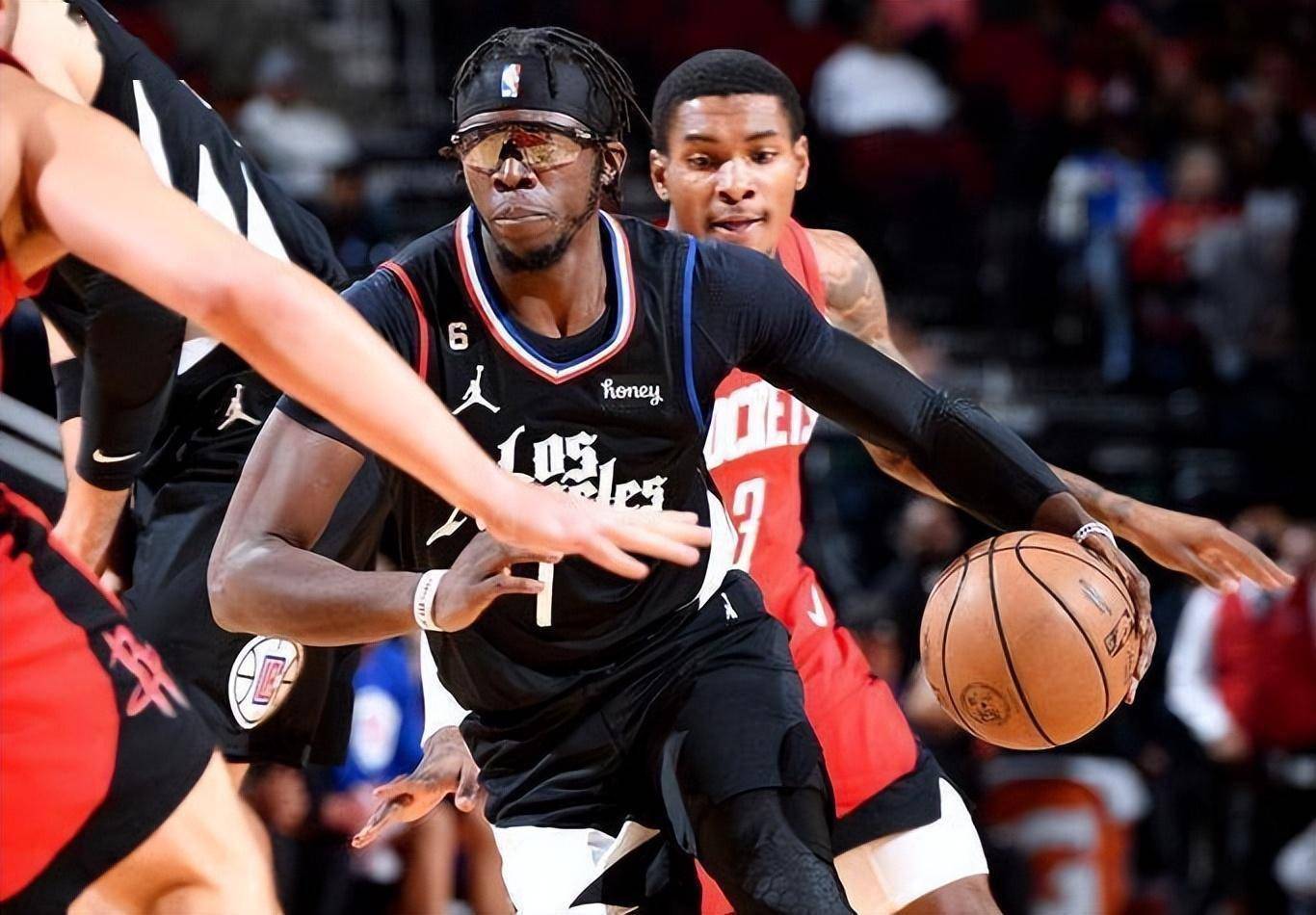 DFM鏖战FNC,Clid线上压制力十足顶尖较量入围赛,点燃全场激情 DFM鏖战FNC,Clid线上压制力十足顶尖较量入围赛,点燃全场激情